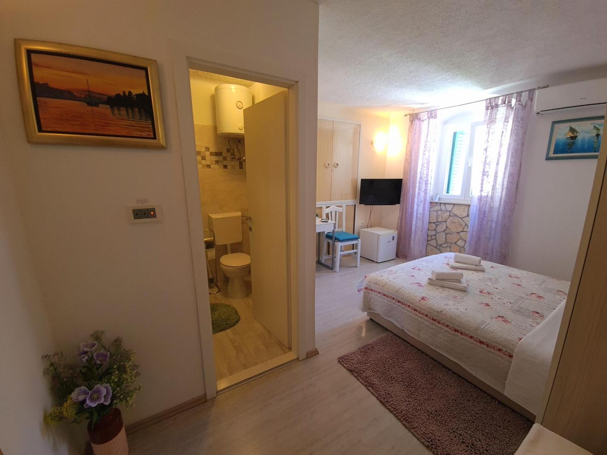 Private Room In The Center Of Split Buitenkant foto